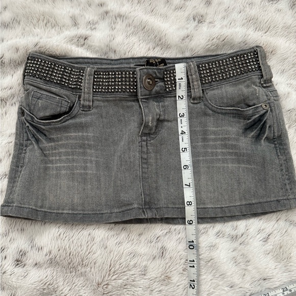Gray Denim Mini Skirt with Studded Belt - Picture 5 of 6